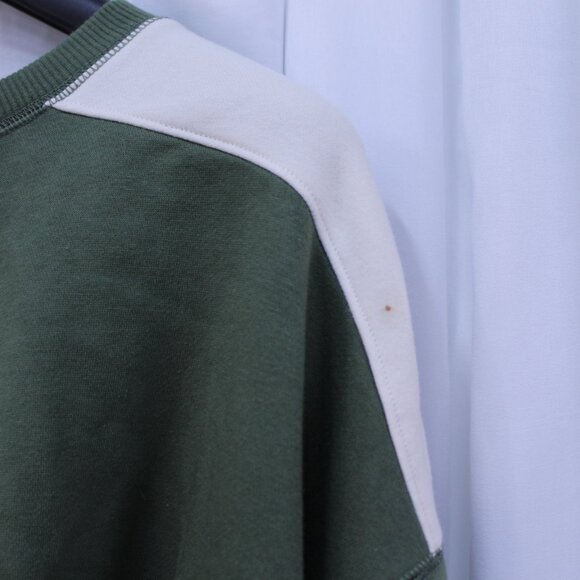 Universal Thread Olive and Cream Sweatshirt - Picture 4 of 10